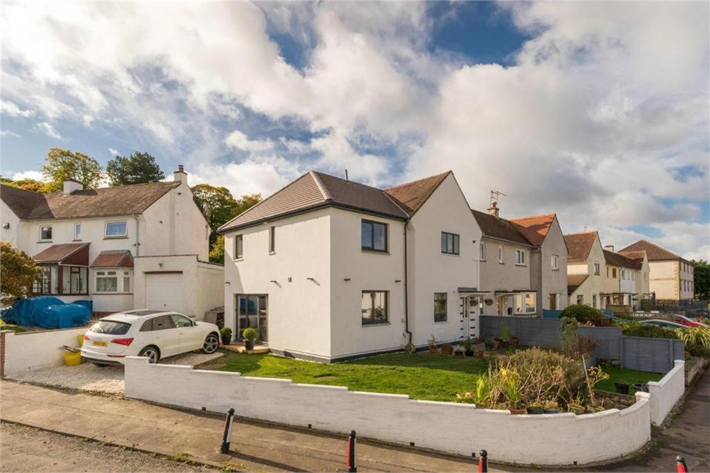 Dreghorn House 4 Bedrooms 3 Toilets 3 Reception Free Parking 233 Mbp Wifi Edinburg Exteriör bild