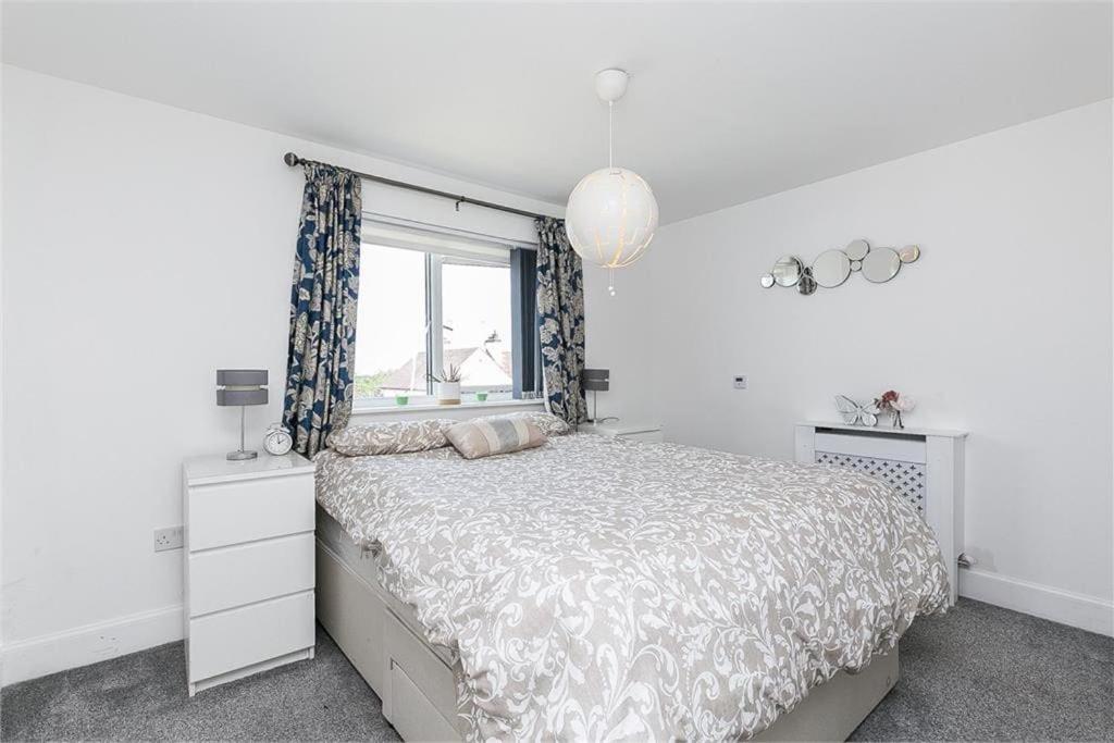 Dreghorn House 4 Bedrooms 3 Toilets 3 Reception Free Parking 233 Mbp Wifi Edinburg Exteriör bild