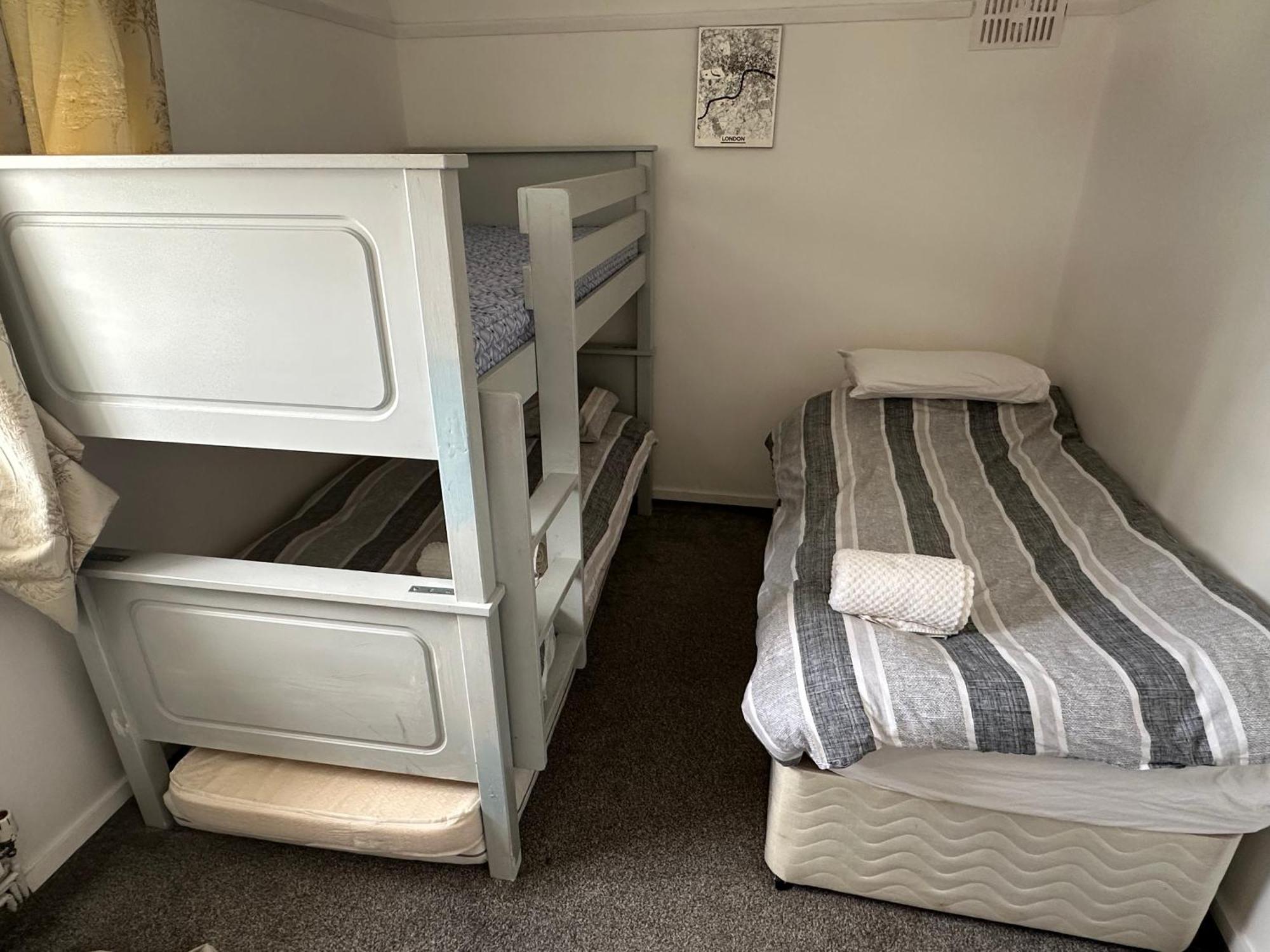 Dreghorn House 4 Bedrooms 3 Toilets 3 Reception Free Parking 233 Mbp Wifi Edinburg Exteriör bild